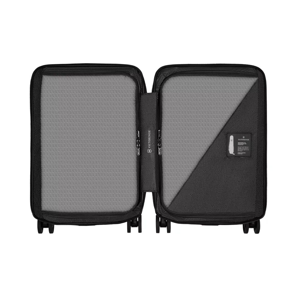 VICTORINOX AIROX FREQUENT FLYER HARDSIDE CARRY-ON