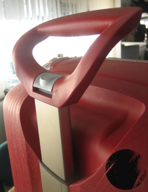 RONCATO LIGHT-COLOR TROLLEY AVAILABLE IN BLACK RED LIGHT BLUE OR GRAY PLEASE SPECIFY COLOR AND SIZE