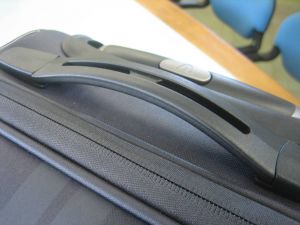 1 POIGNEE MODELE RONCATO KINETIC [001]